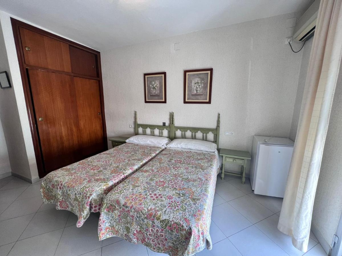 Hostal Muriel Aljaraque Luaran gambar