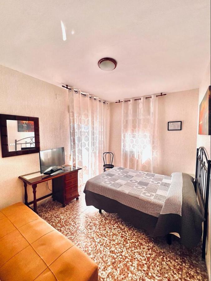 Hostal Muriel Aljaraque Luaran gambar