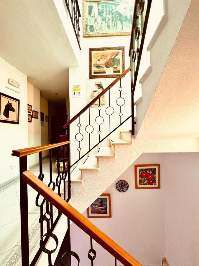 Hostal Muriel Aljaraque Luaran gambar