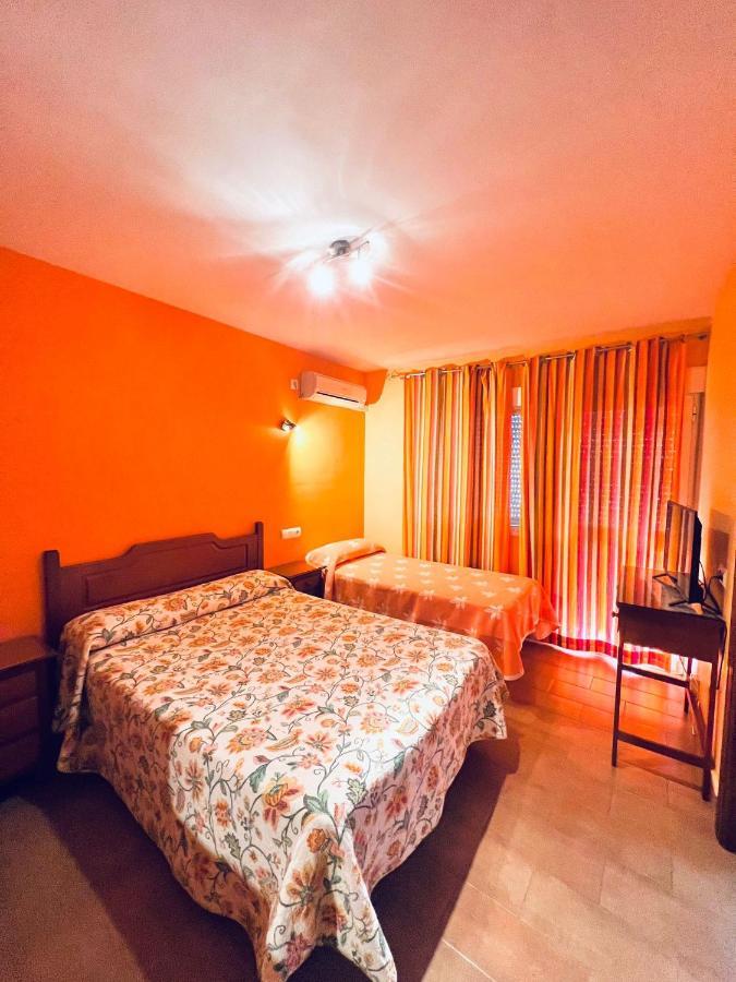 Hostal Muriel Aljaraque Luaran gambar